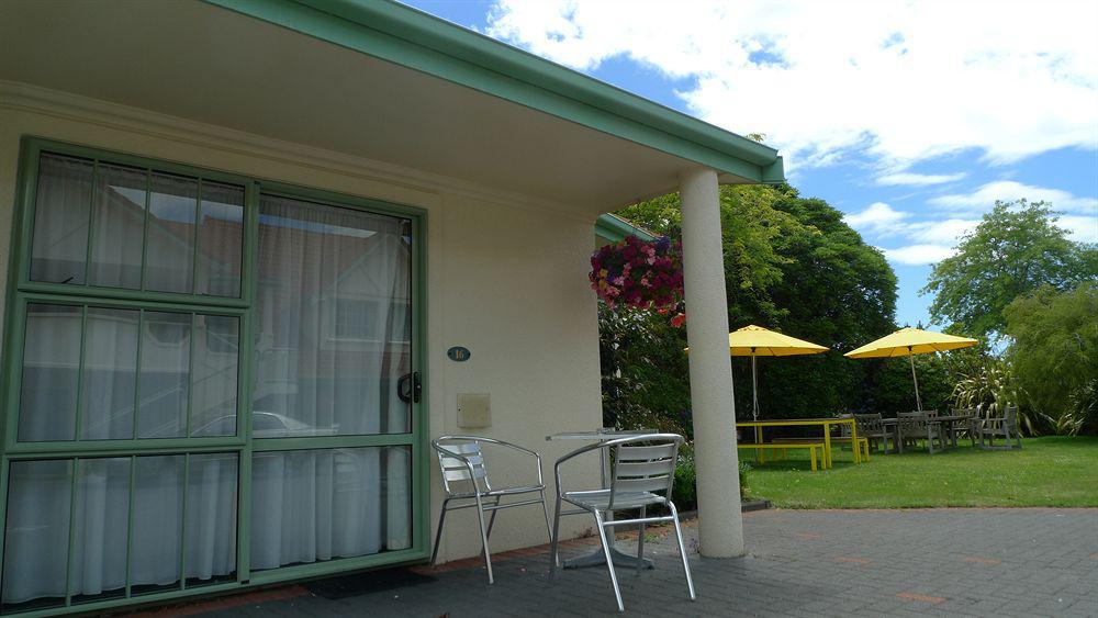 Rotorua Coachman Spa Motel Exterior photo